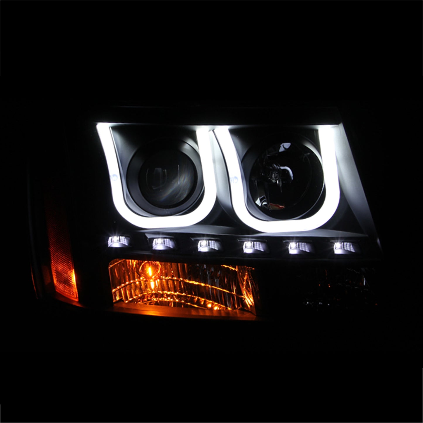 ANZO USA - Projector Headlight Set - 111273