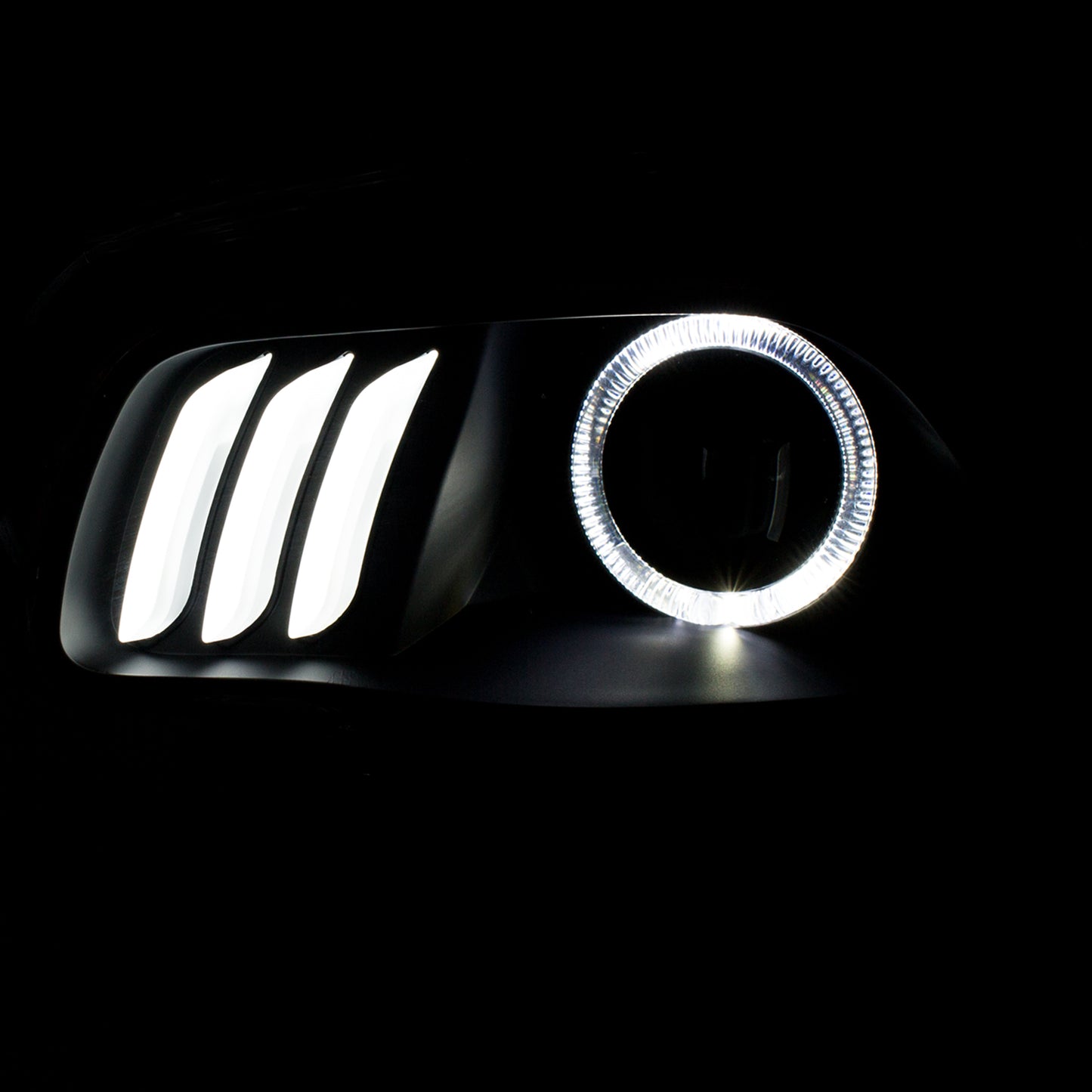 ANZO USA - Projector Headlight Set - 111353