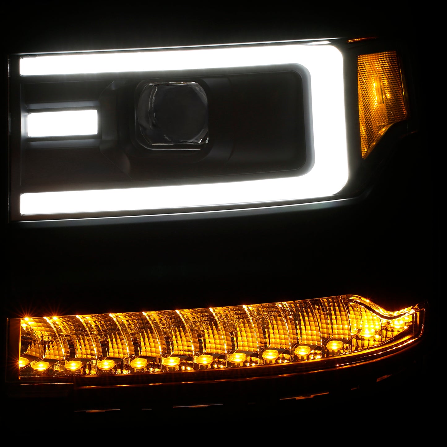 ANZO USA - Projector Headlight Set - 111373