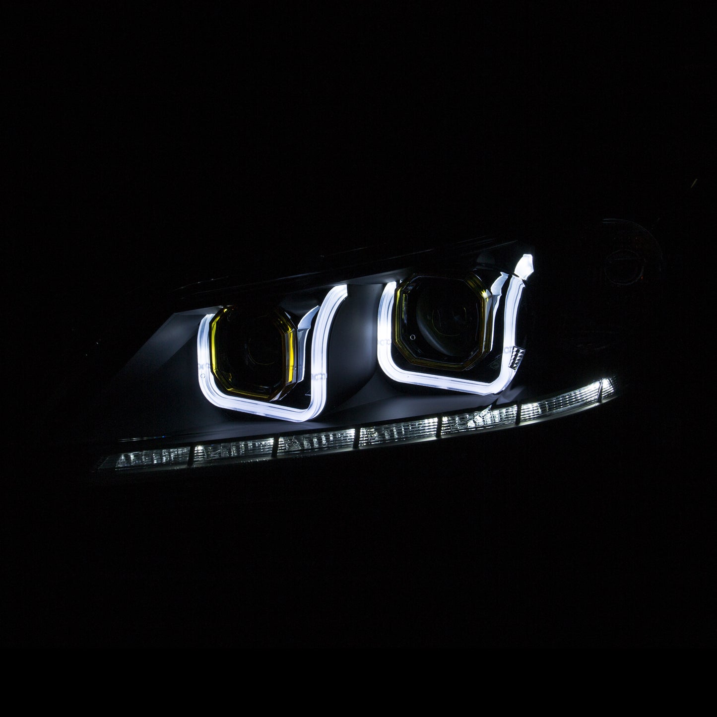 ANZO USA - Projector Headlight Set - 121492