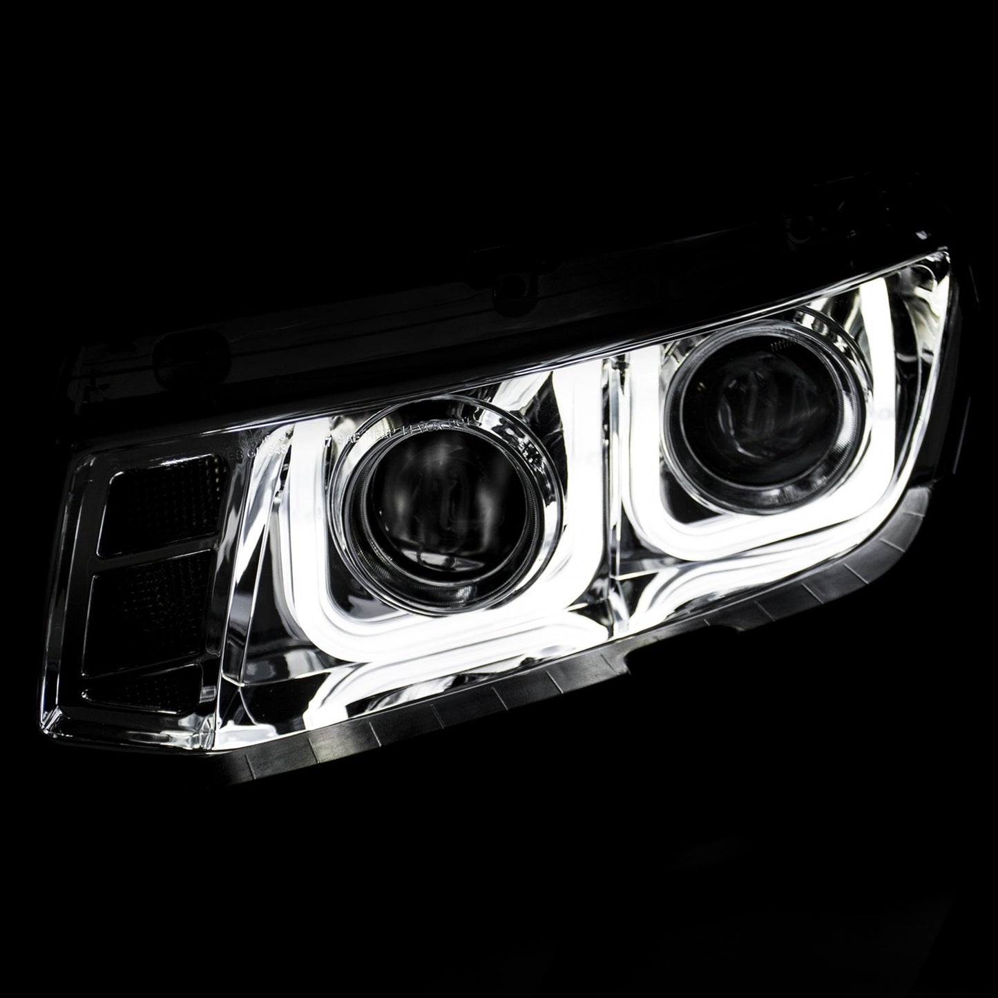 ANZO USA - Projector Headlight Set - 121509